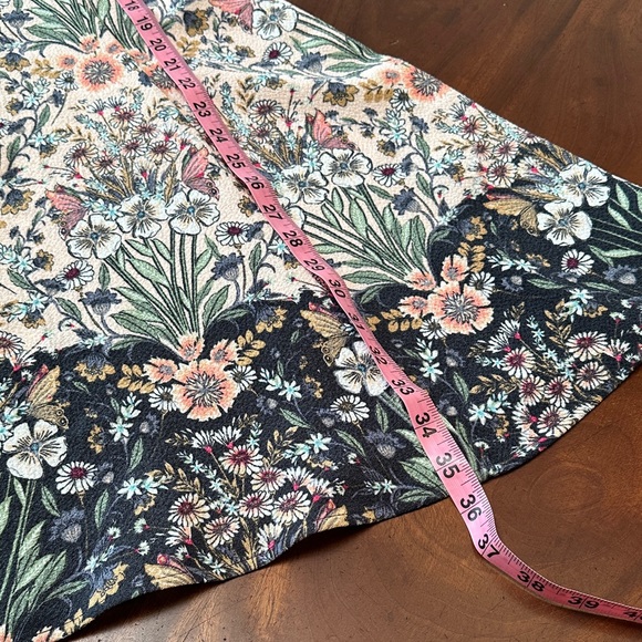 LC Lauren Conrad Floral Dress with Navy Collar - Picture 11 of 11